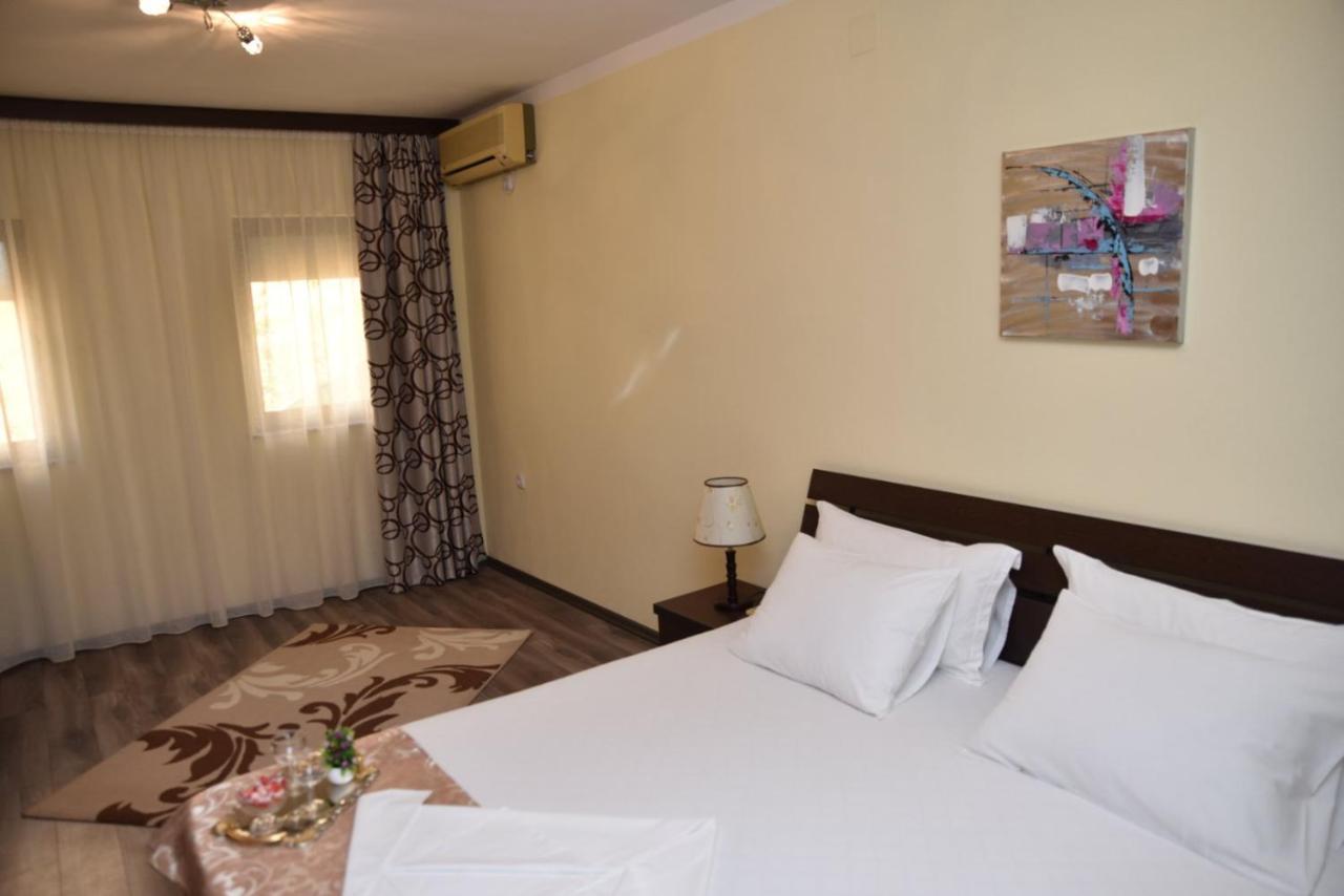 Guest House Evropa 2 أولتْسي المظهر الخارجي الصورة