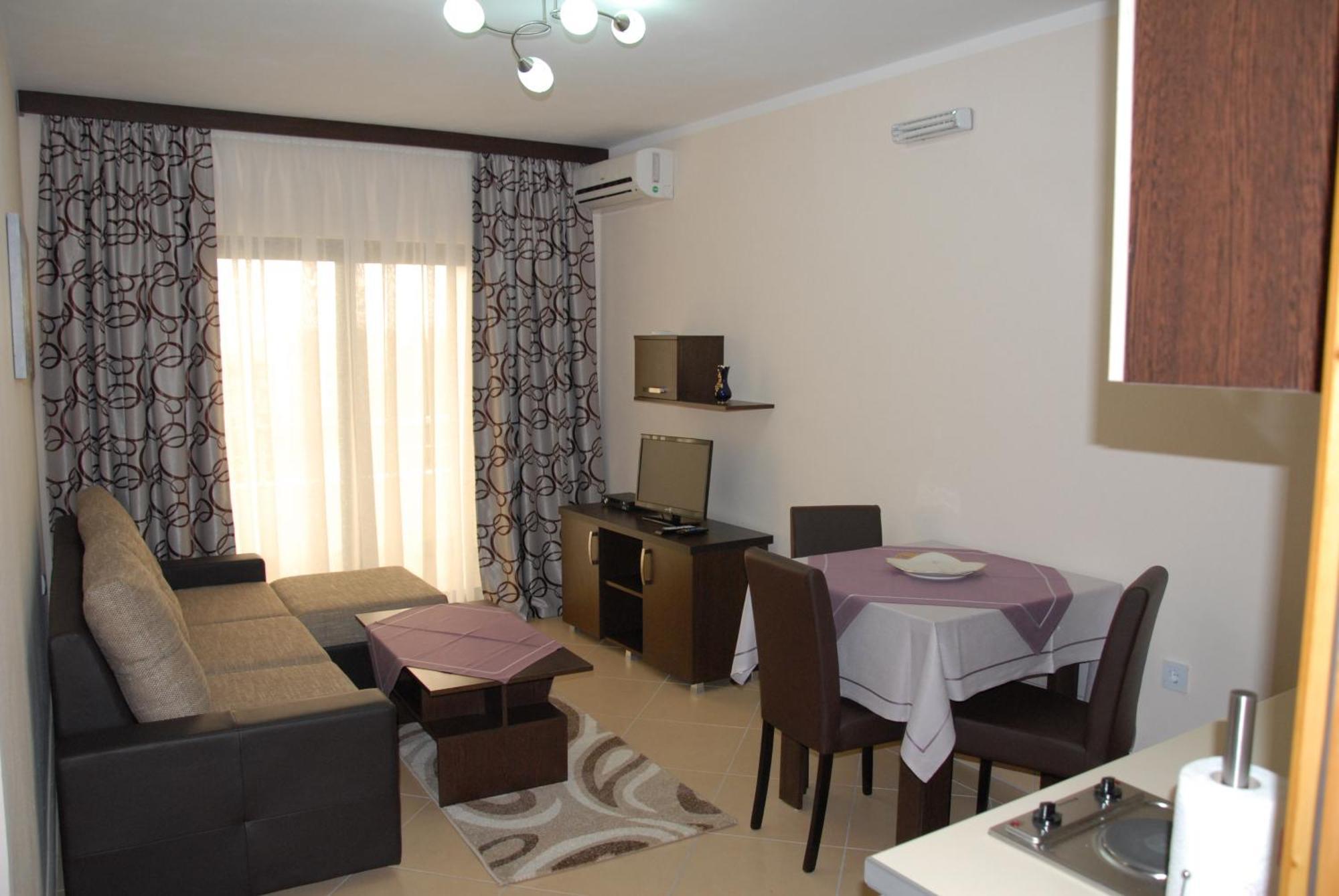 Guest House Evropa 2 أولتْسي المظهر الخارجي الصورة