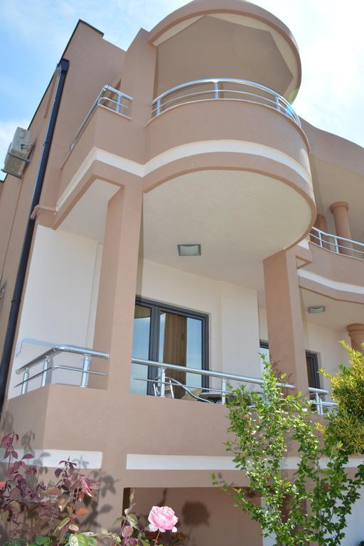 Guest House Evropa 2 أولتْسي المظهر الخارجي الصورة