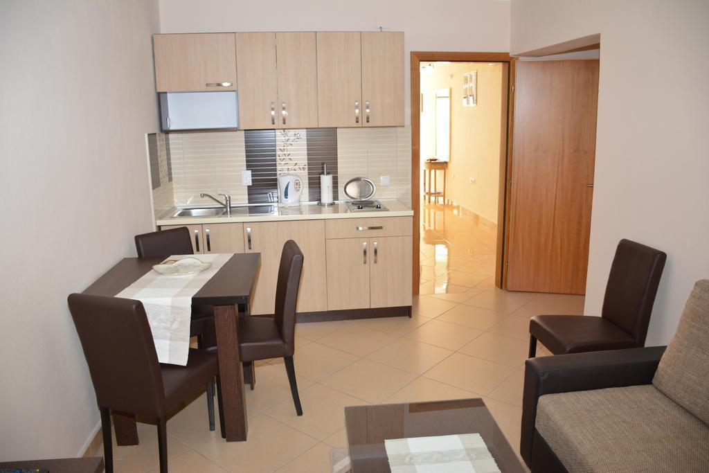 Guest House Evropa 2 أولتْسي المظهر الخارجي الصورة